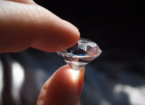 Per vendere diamanti in modo sicuro rivolgetevi agli esperti