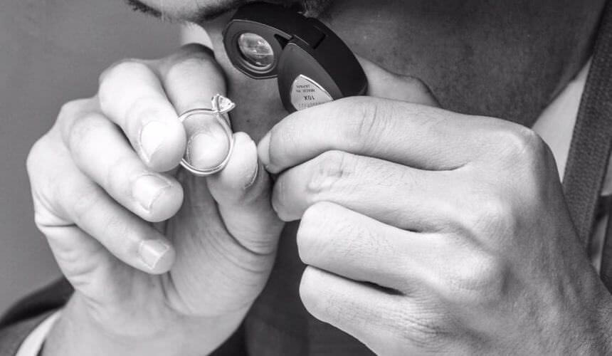 8 criteri analizzati per stabilire il valore di mercato di un diamante 8 criteri analizzati per stabilire il valore di mercato di un diamante